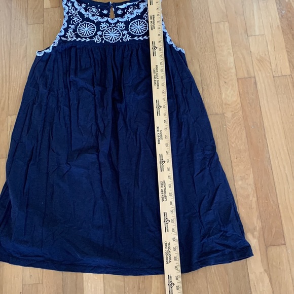 Crown & Ivy dress - Picture 3 of 7